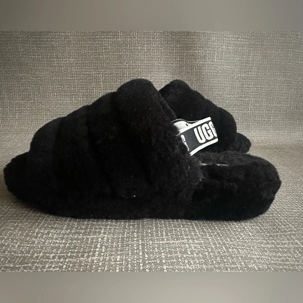 UGG Black Fluff Yeah Slides Slippers with Logo Strap size 9 - Picture 7 of 11